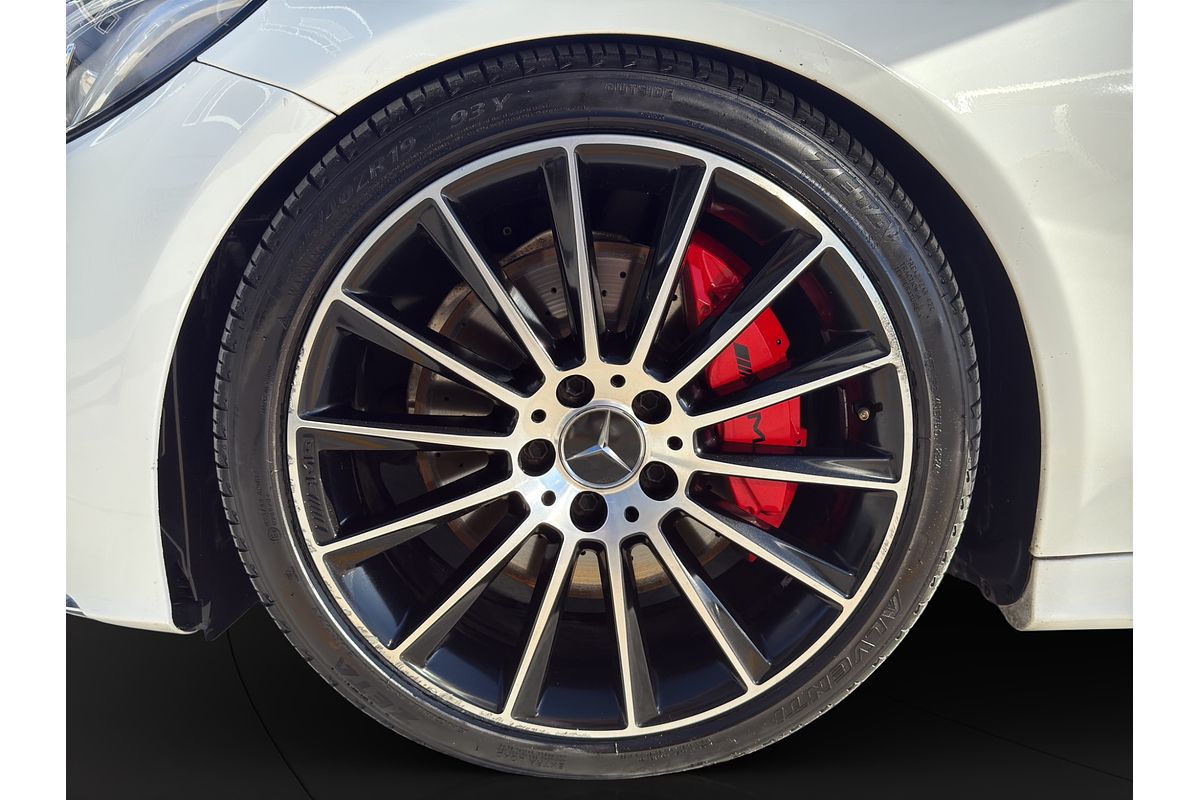 2016 Mercedes-Benz 250 AMG LINE