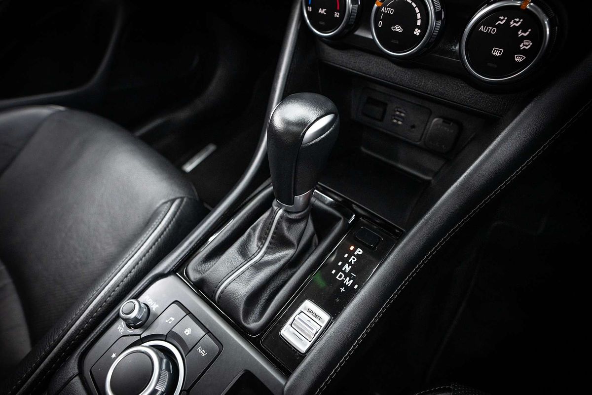 2020 Mazda CX-3 Akari DK