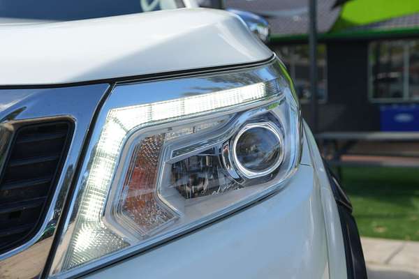2017 Nissan Navara ST D23 Series 2
