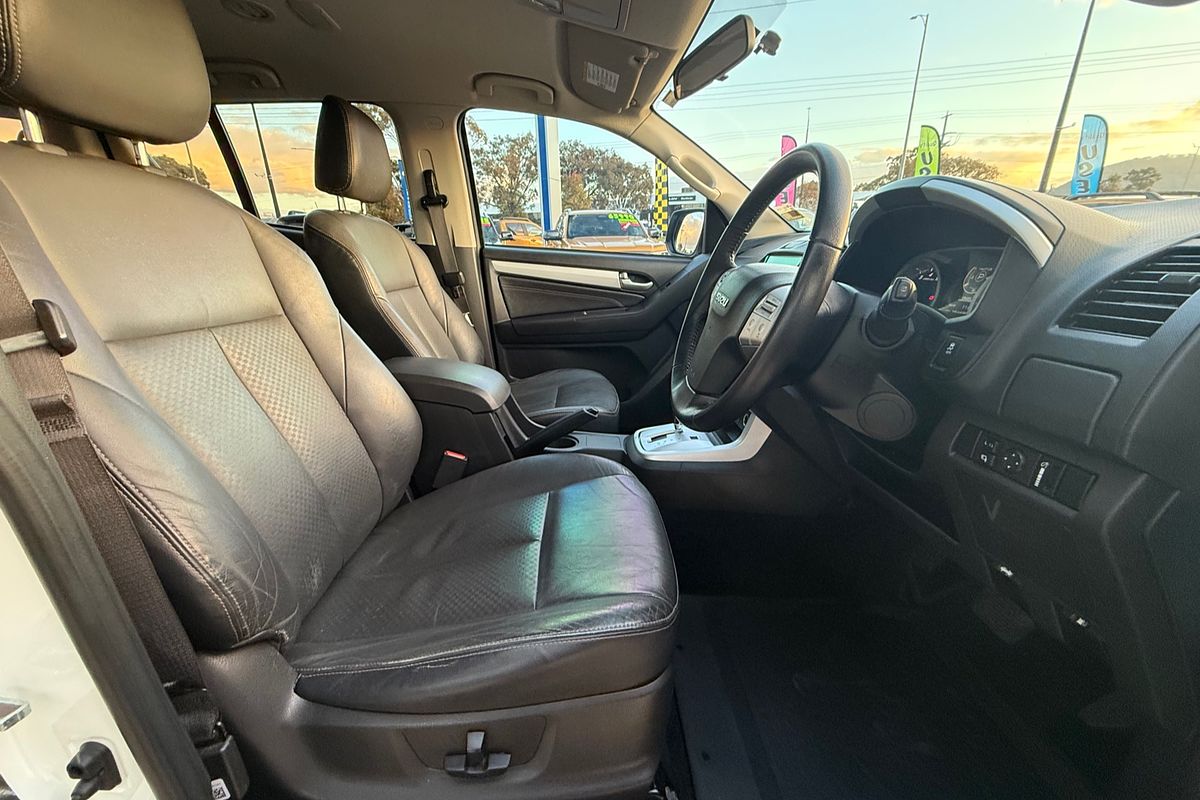 2016 Isuzu MU-X LS-T