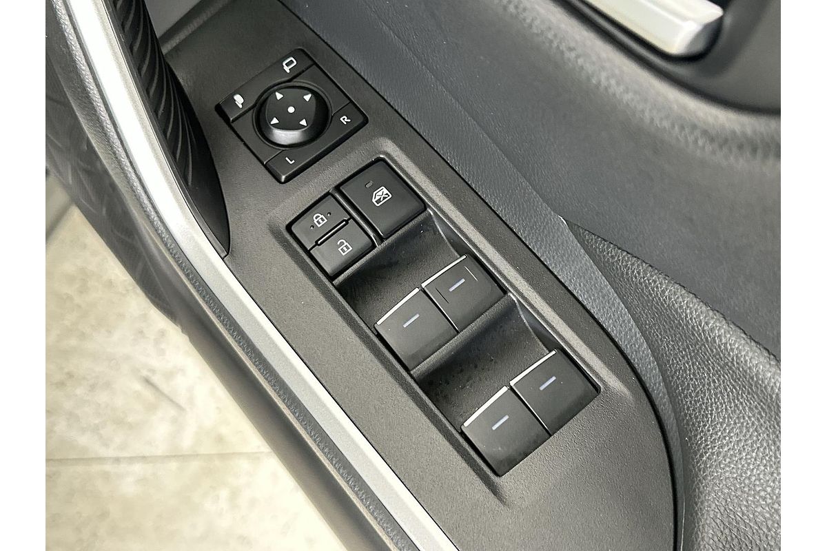 2024 Toyota RAV4 GXL MXAA52R