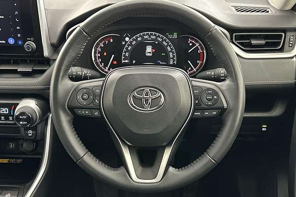 2024 Toyota RAV4 GXL MXAA52R