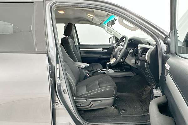 2019 Toyota Hilux SR5 GUN126R 4X4