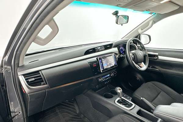 2019 Toyota Hilux SR5 GUN126R 4X4