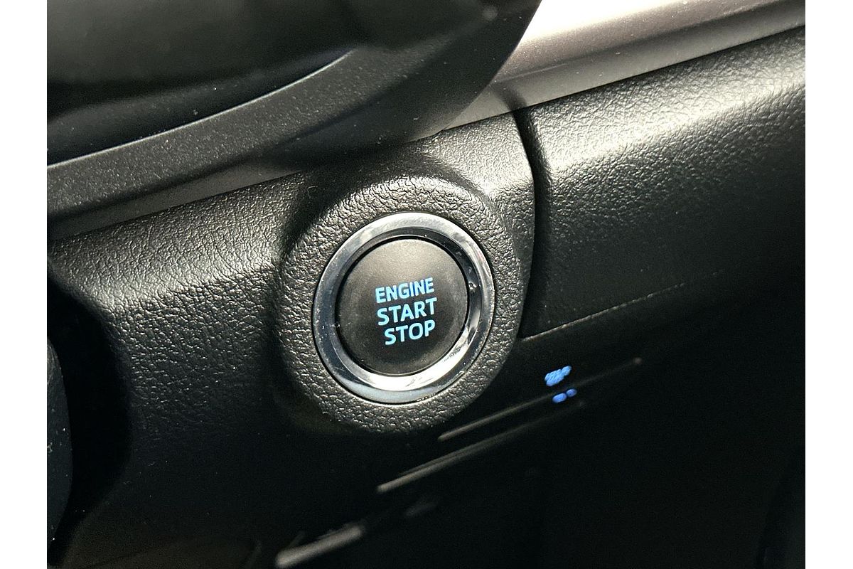 2019 Toyota Hilux SR5 GUN126R 4X4