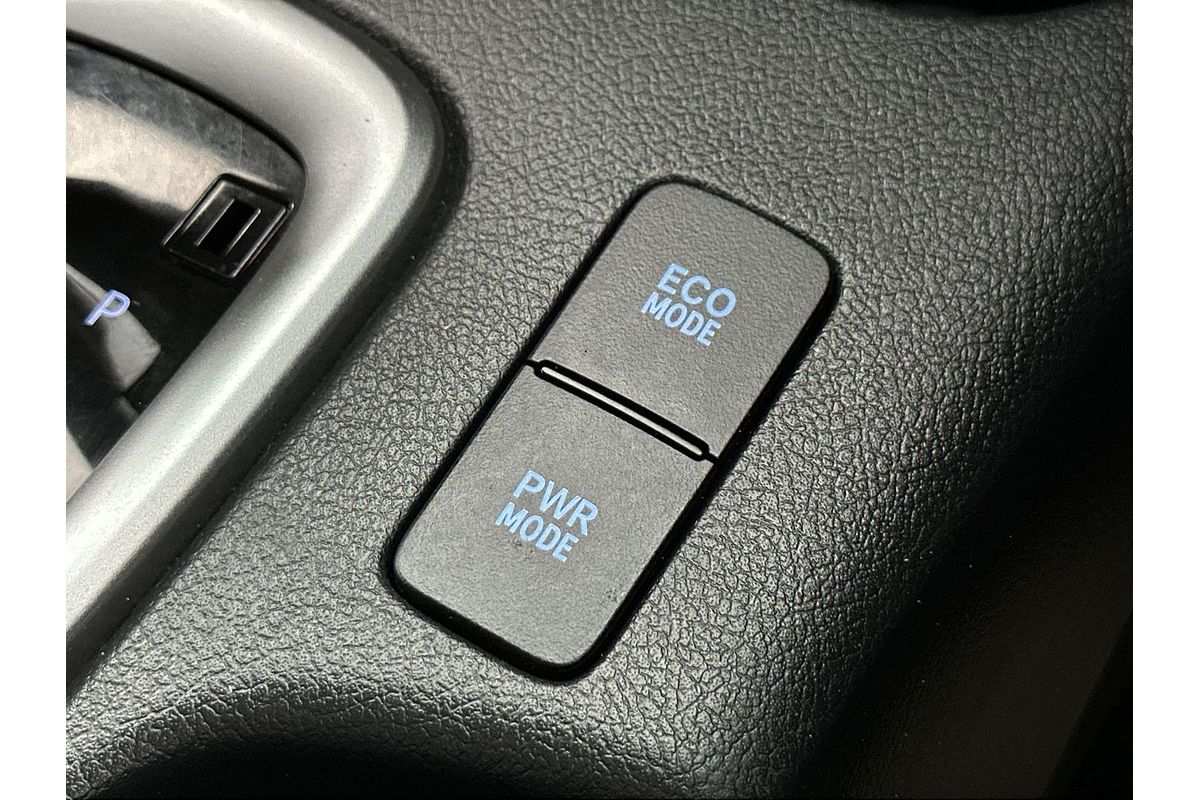 2019 Toyota Hilux SR5 GUN126R 4X4