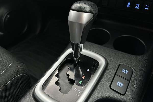 2019 Toyota Hilux SR5 GUN126R 4X4