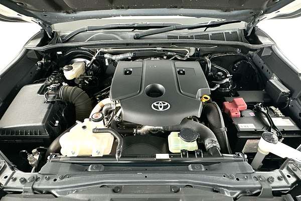 2019 Toyota Hilux SR5 GUN126R 4X4