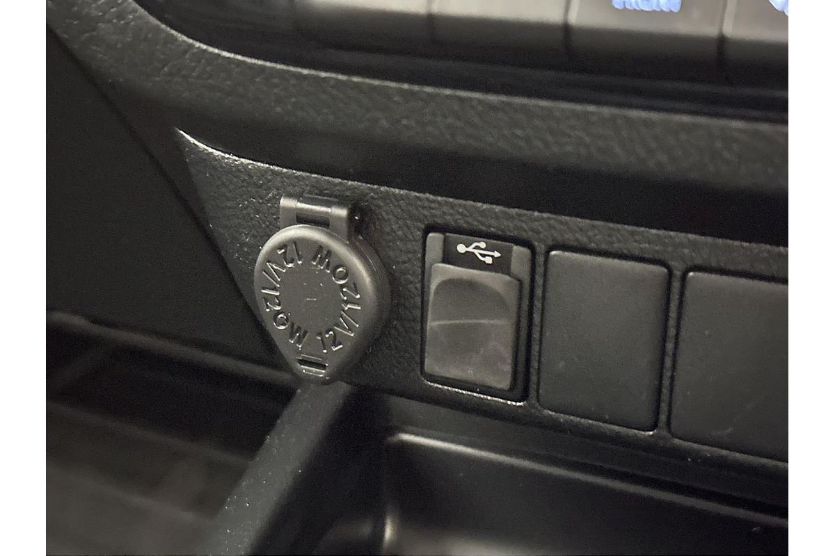 2019 Toyota Hilux SR5 GUN126R 4X4