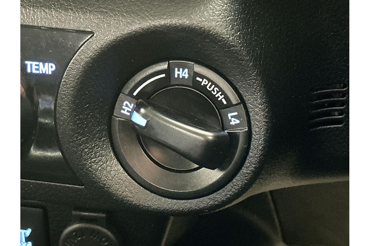 2019 Toyota Hilux SR5 GUN126R 4X4