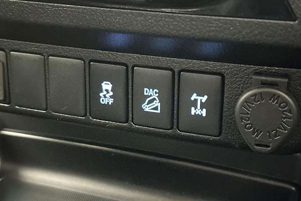 2019 Toyota Hilux SR5 GUN126R 4X4