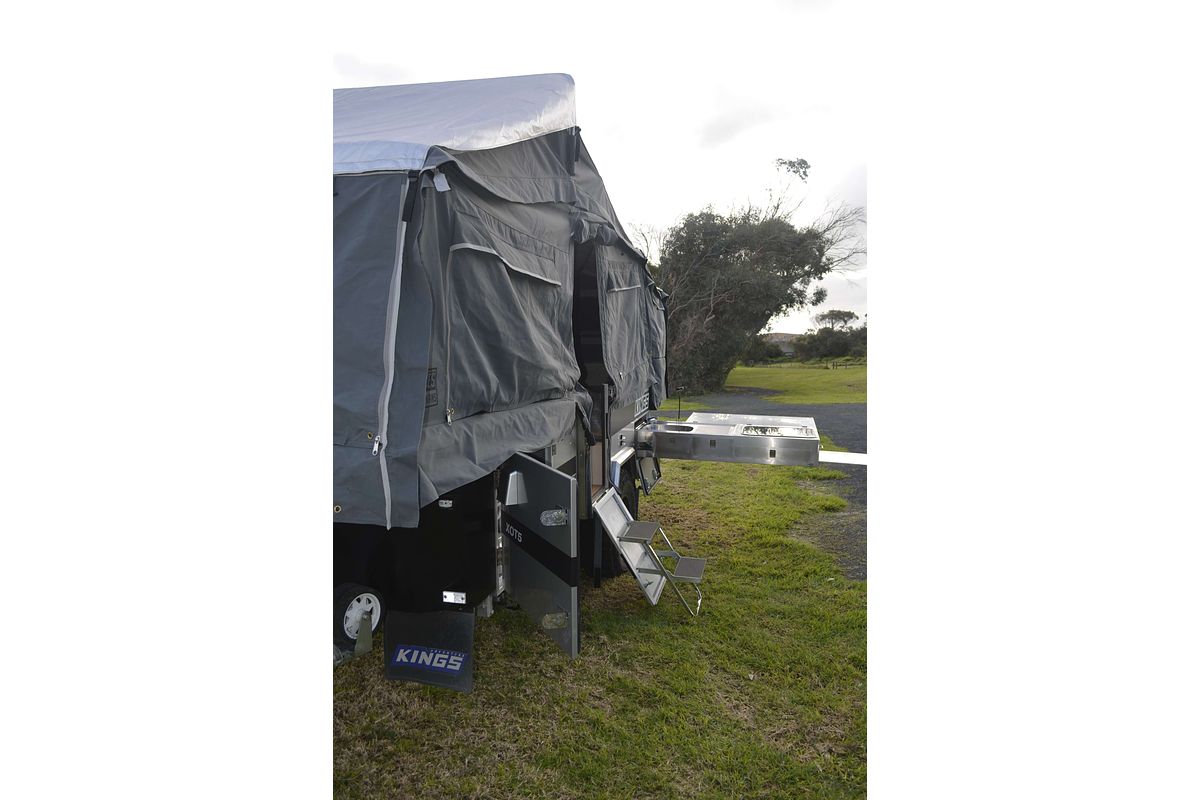 2023 Adventure Caravans Kings XOT5