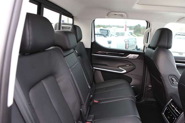 2025 GWM Cannon Alpha Ultra Hybrid P05 4X4