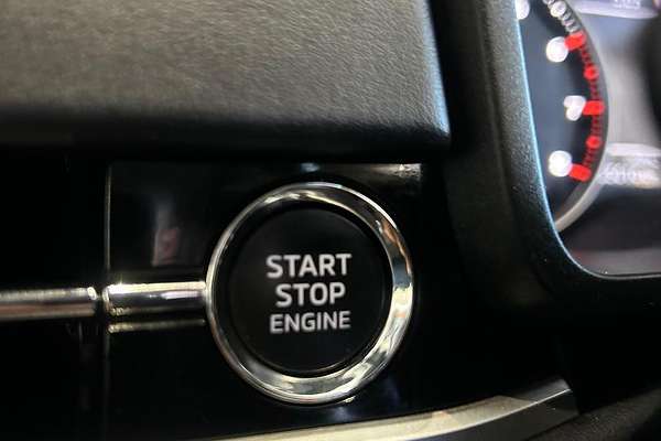 2023 Mitsubishi Outlander ES ZM
