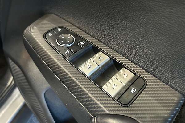 2023 Mitsubishi Outlander ES ZM