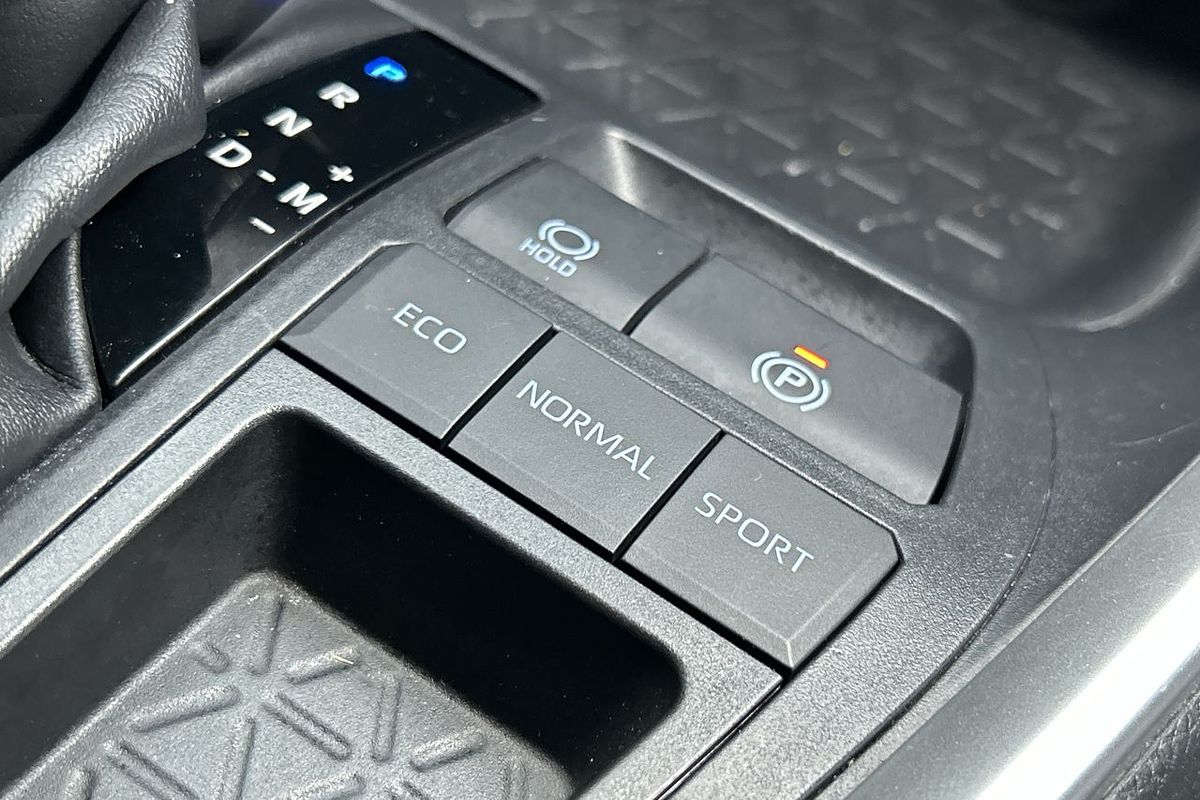 2020 Toyota RAV4 GX MXAA52R