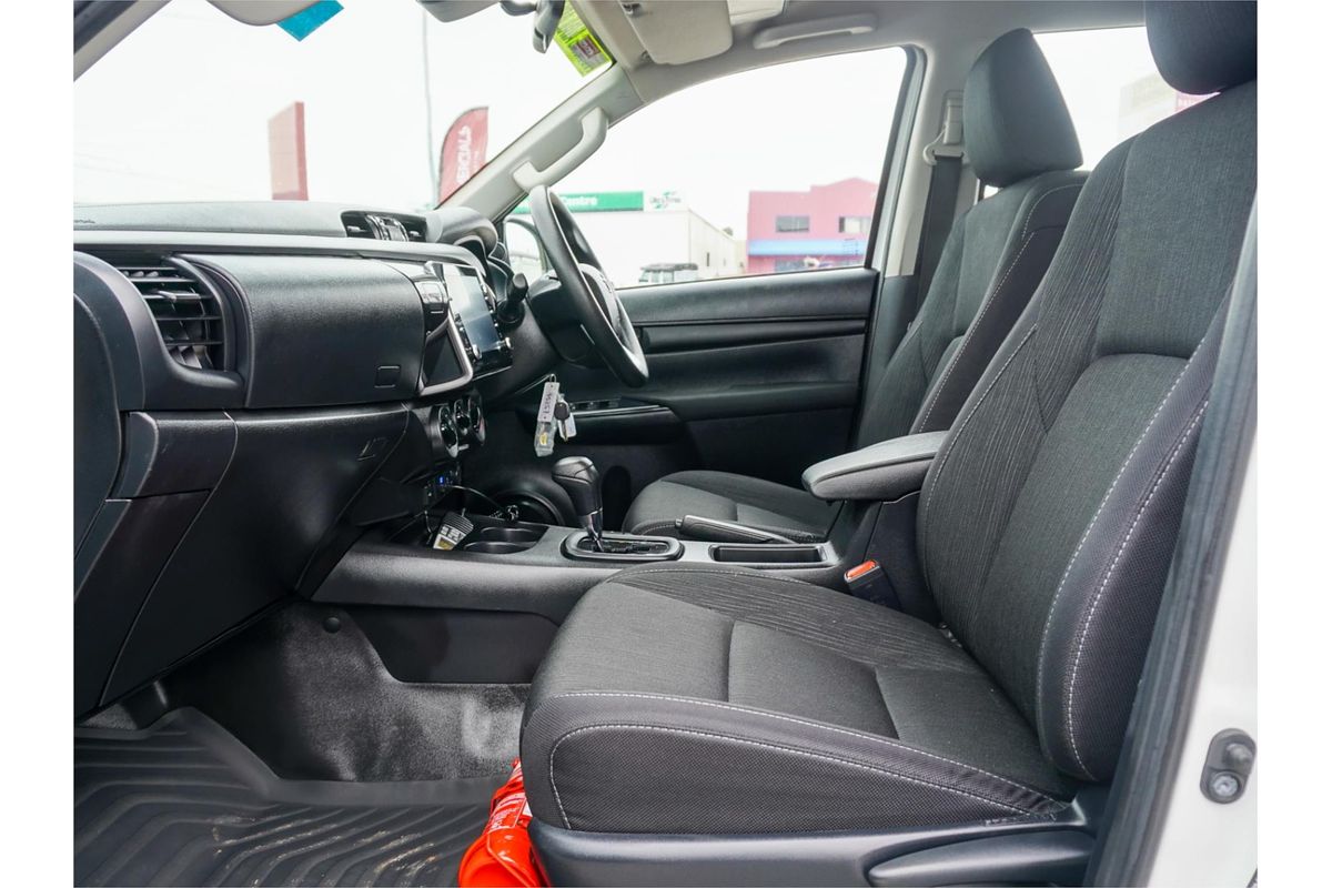 2023 Toyota Hilux SR GUN126R 4X4