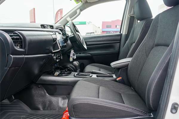 2023 Toyota Hilux SR GUN126R 4X4