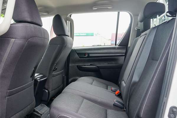 2023 Toyota Hilux SR GUN126R 4X4