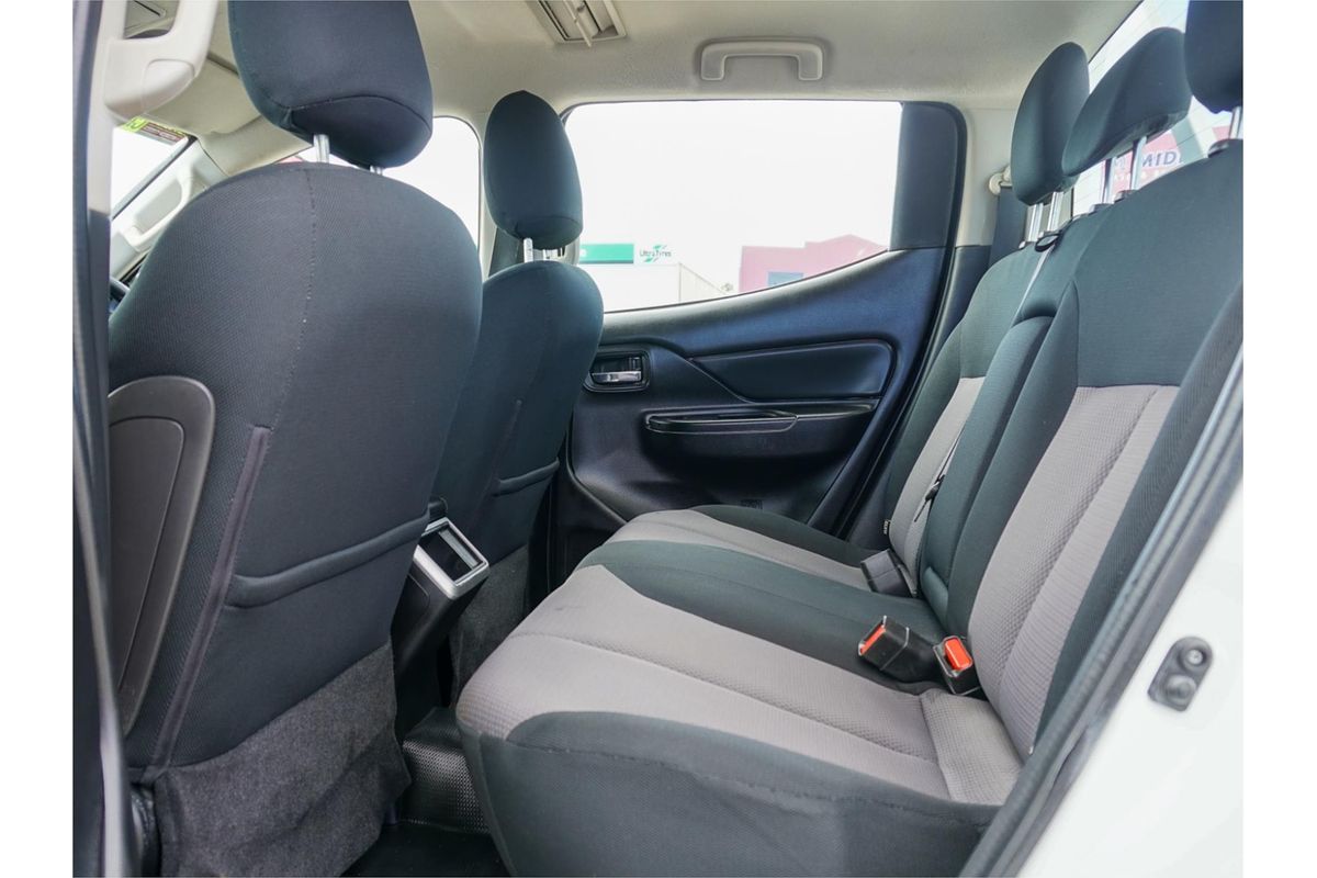 2022 Mitsubishi Triton GLX+ MR 4X4