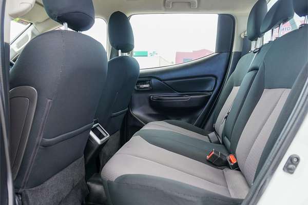 2022 Mitsubishi Triton GLX+ MR 4X4