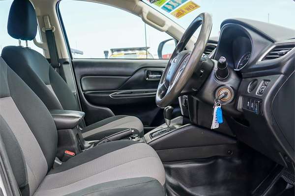2022 Mitsubishi Triton GLX+ MR 4X4