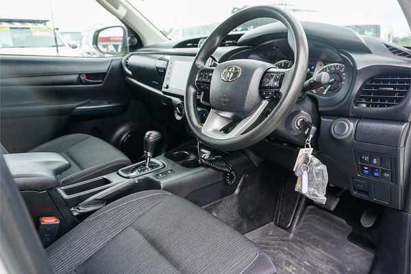 2023 Toyota Hilux SR GUN126R 4X4