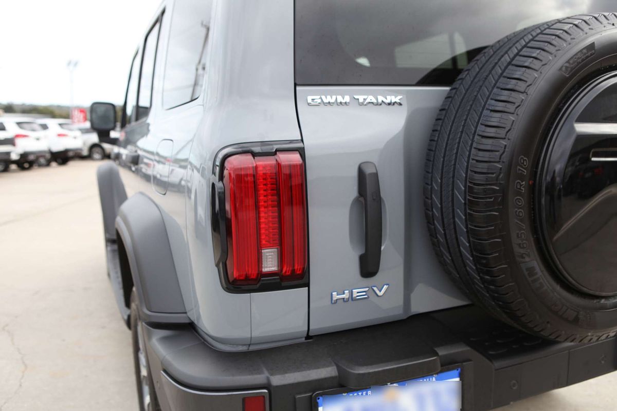 2025 GWM Tank 300 Ultra Hybrid P01