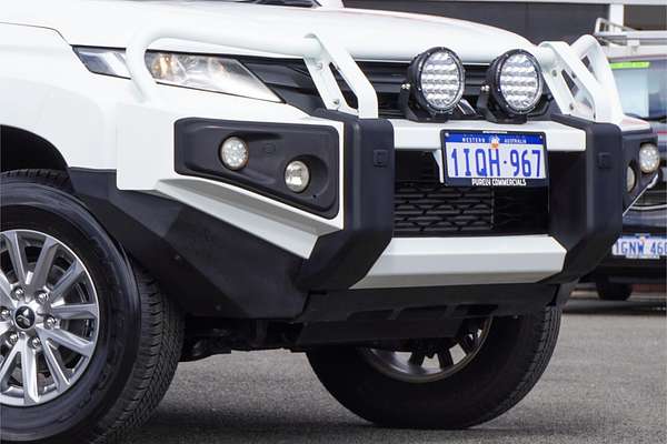 2022 Mitsubishi Triton GLX+ MR 4X4