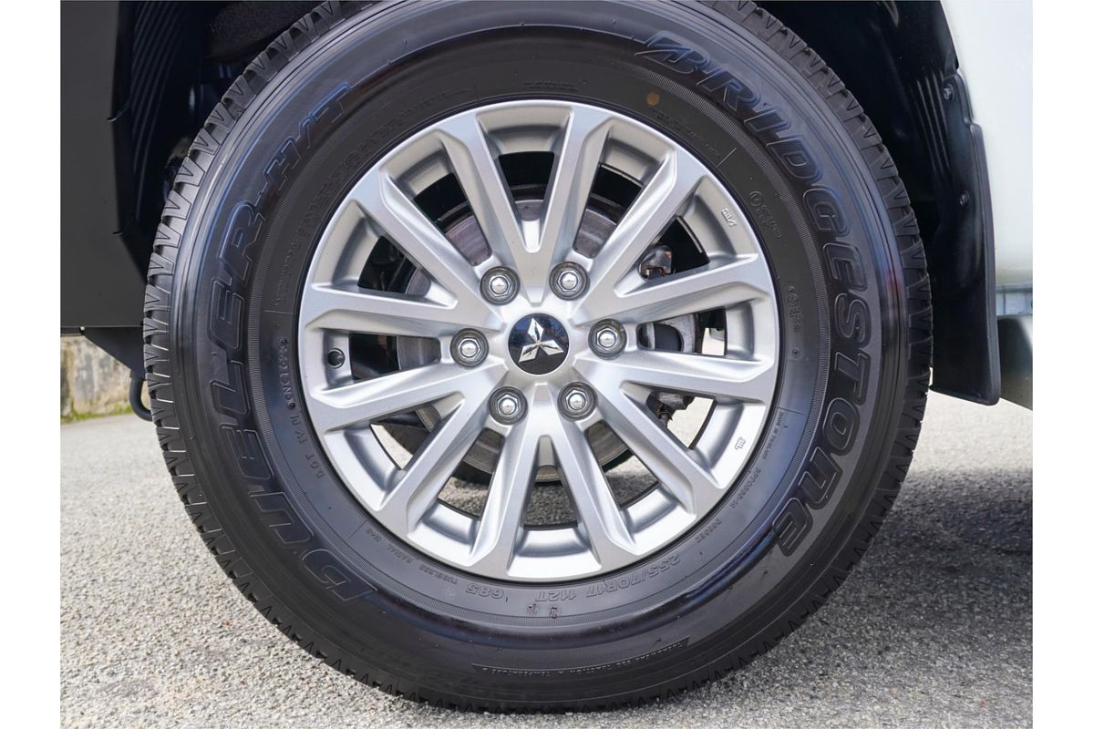 2022 Mitsubishi Triton GLX+ MR 4X4