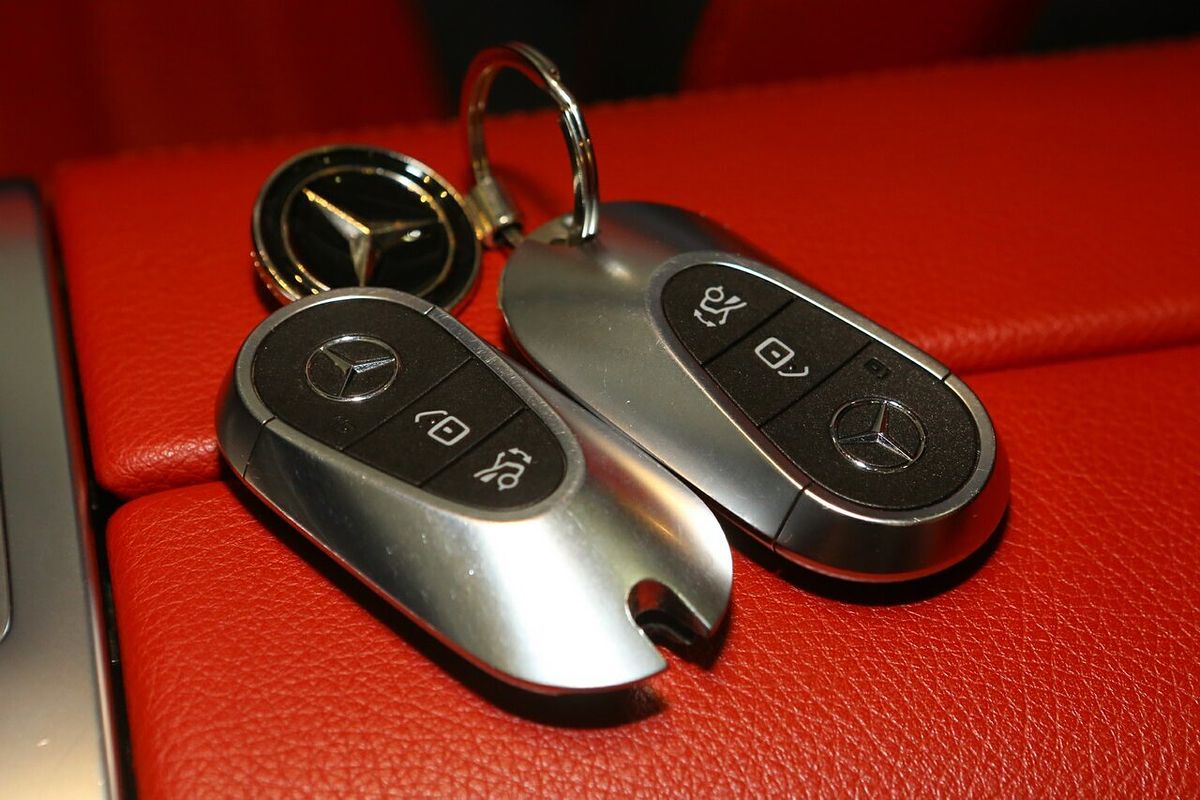 2021 Mercedes-Benz C-Class C300 W206