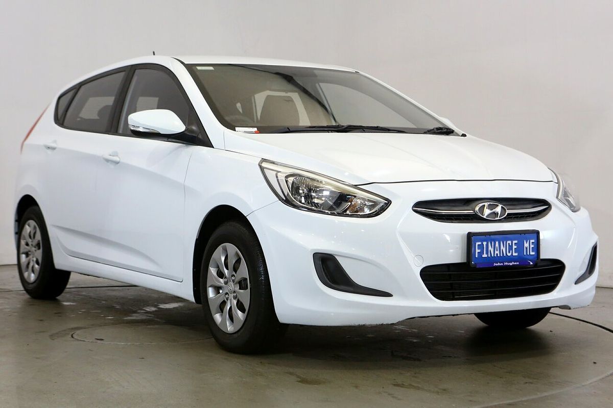 2017 Hyundai Accent Active RB4