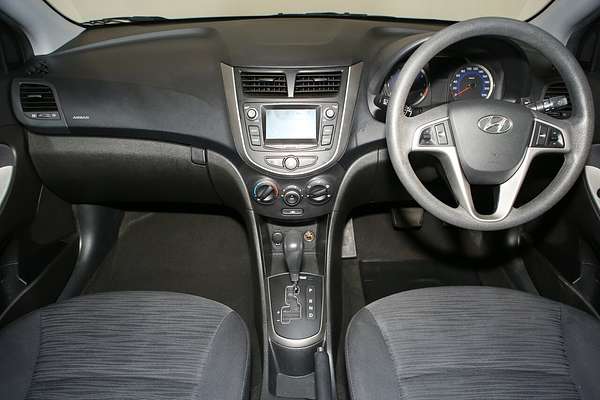 2017 Hyundai Accent Active RB4