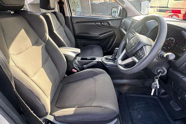 2022 Isuzu D-MAX SX 4X4