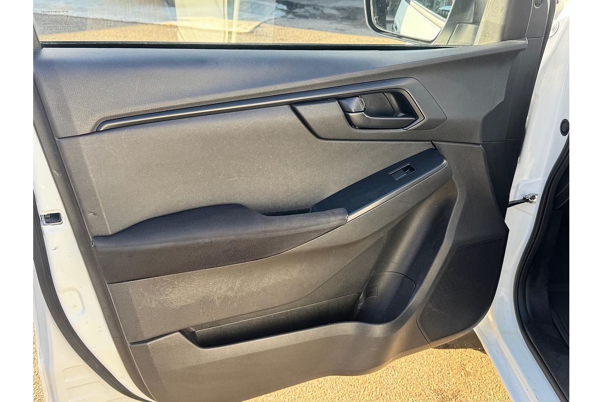 2022 Isuzu D-MAX SX 4X4