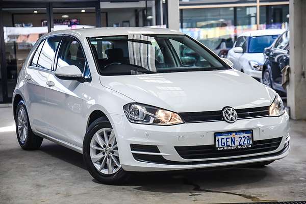 2016 Volkswagen Golf 92TSI Trendline 7