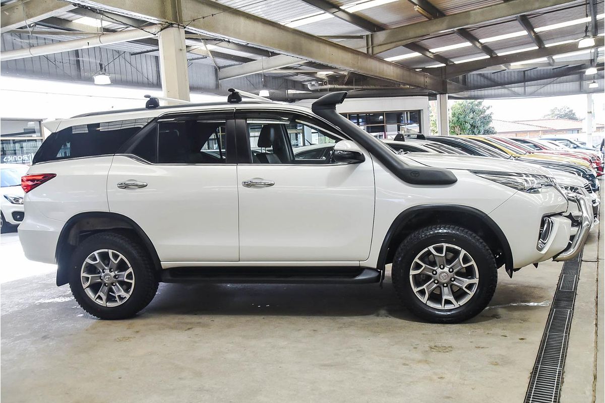 2017 Toyota Fortuner Crusade GUN156R