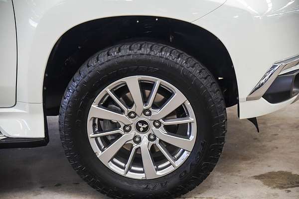 2018 Mitsubishi Pajero Sport GLX QE