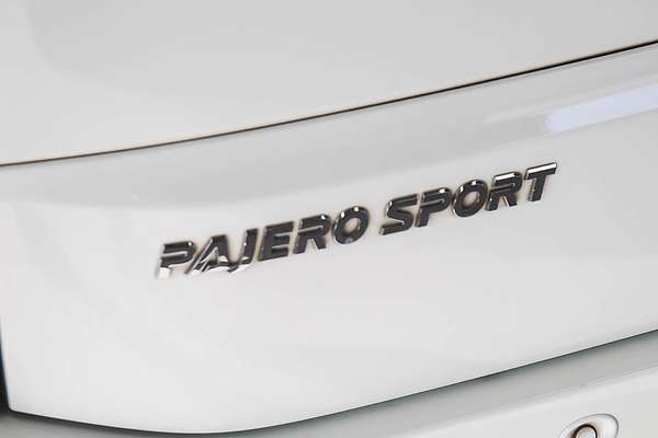 2018 Mitsubishi Pajero Sport GLX QE