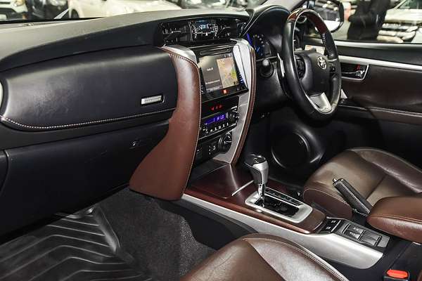 2017 Toyota Fortuner Crusade GUN156R