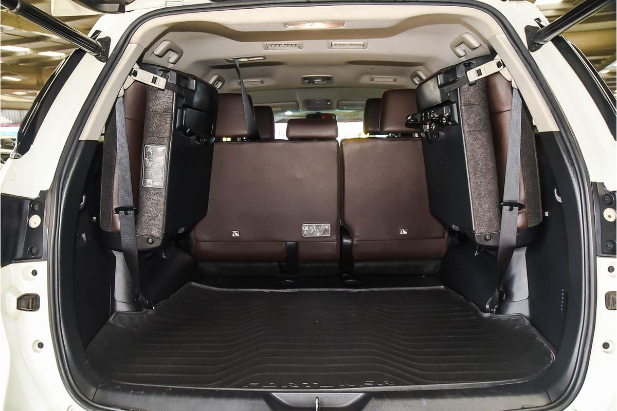 2017 Toyota Fortuner Crusade GUN156R