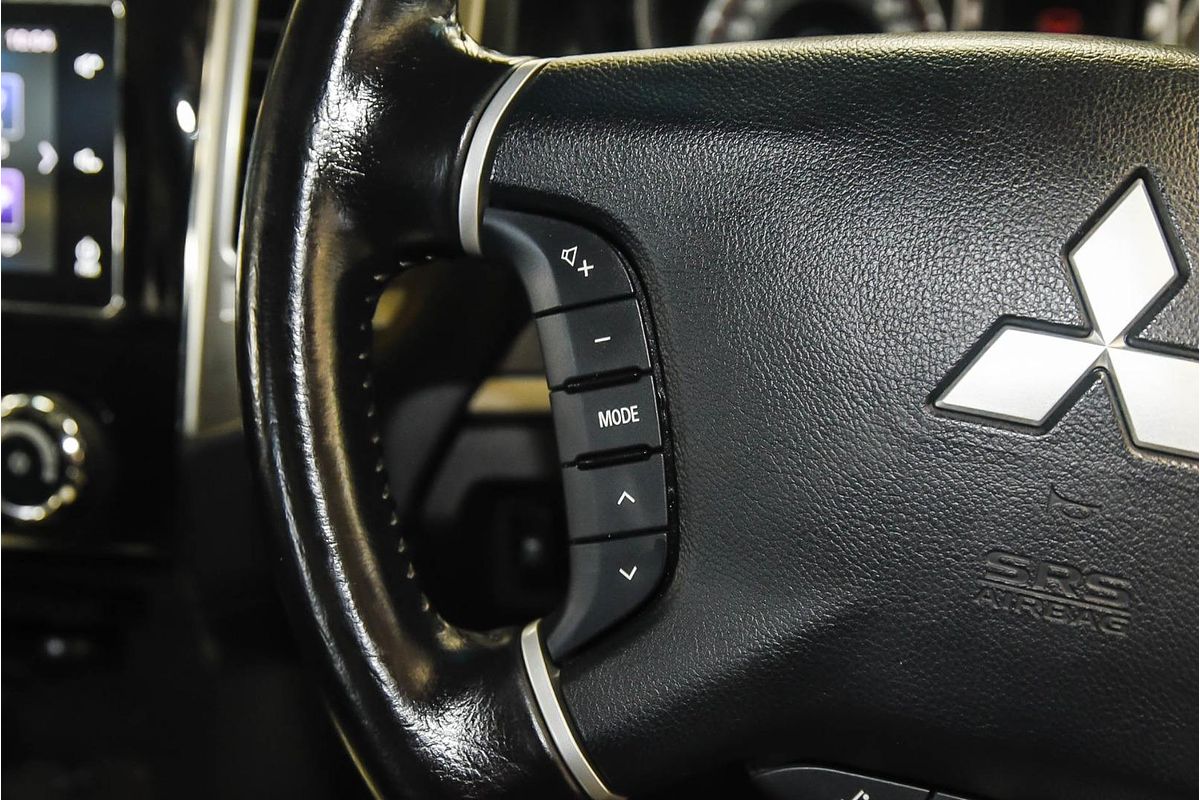 2020 Mitsubishi Pajero GLX NX