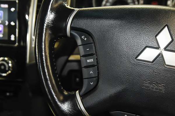 2020 Mitsubishi Pajero GLX NX