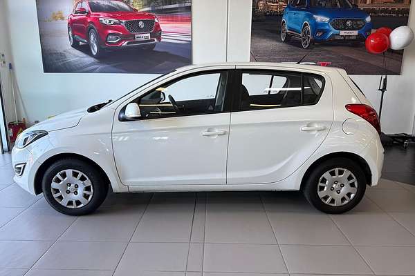 2015 Hyundai i20 Active PB