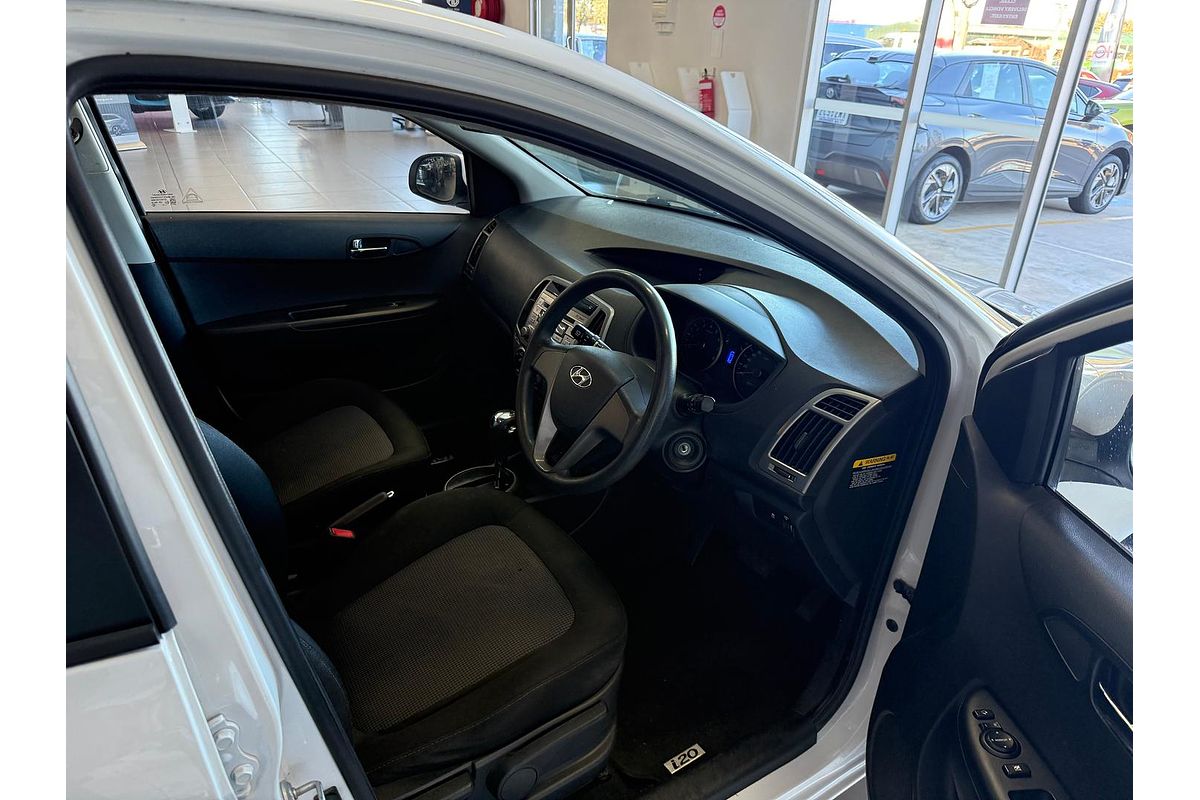 2015 Hyundai i20 Active PB
