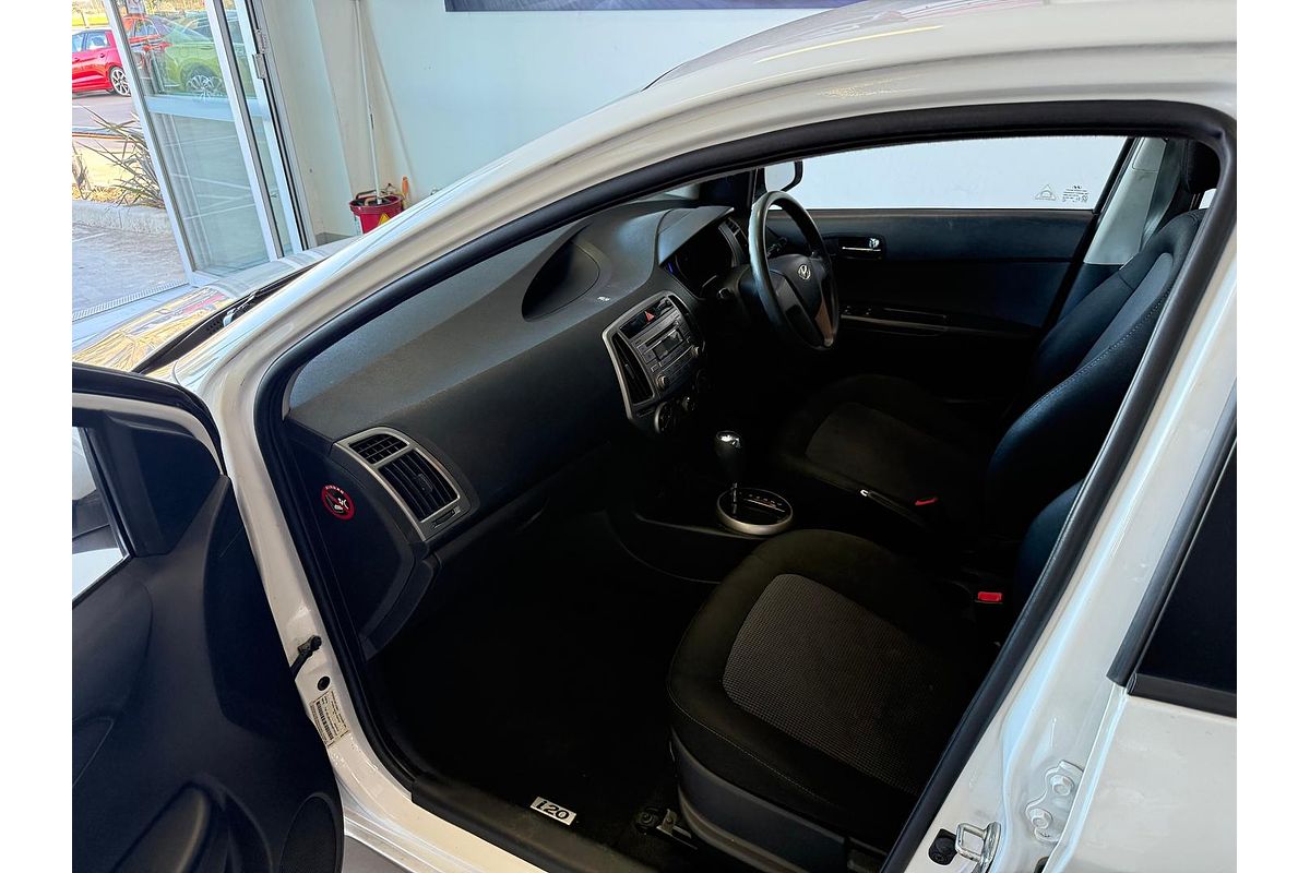 2015 Hyundai i20 Active PB