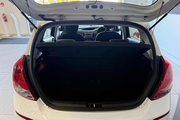 2015 Hyundai i20 Active PB
