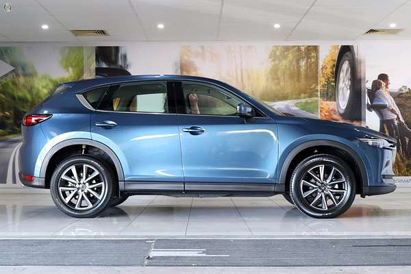 2017 Mazda CX-5 GT KF Series