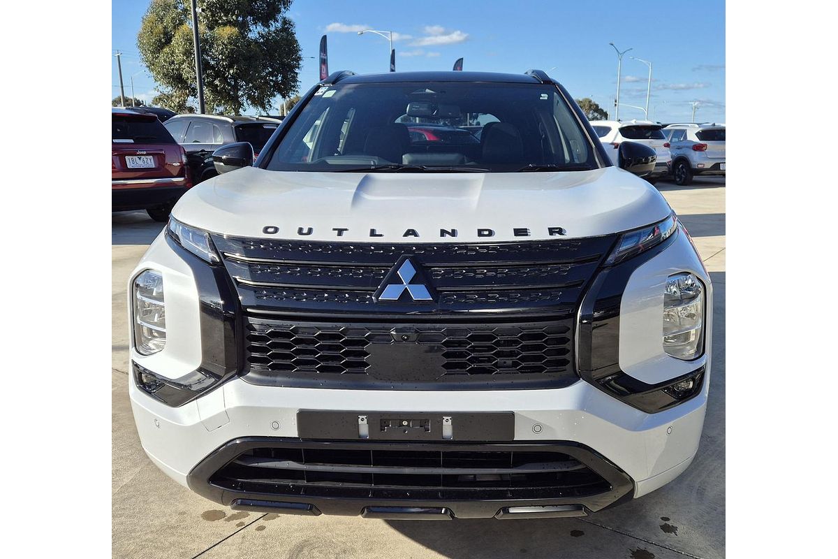 2024 Mitsubishi Outlander PHEV GSR ZM