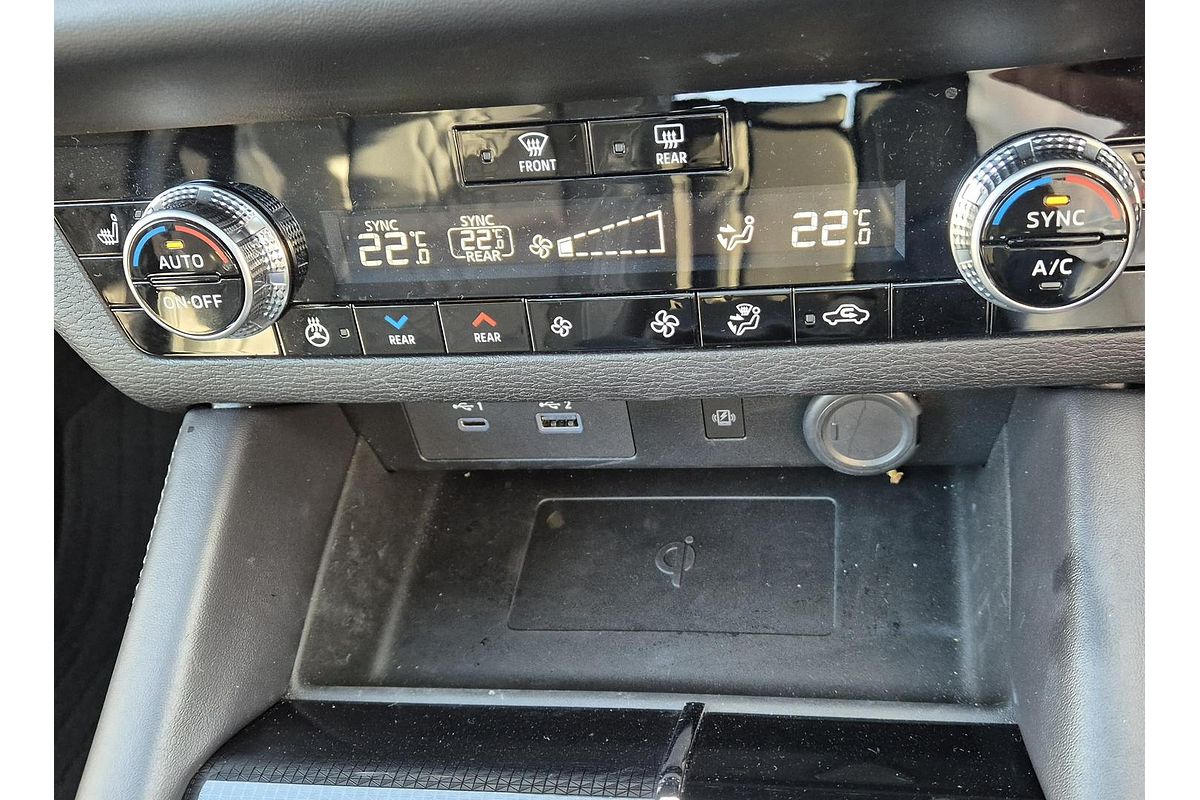 2024 Mitsubishi Outlander PHEV GSR ZM